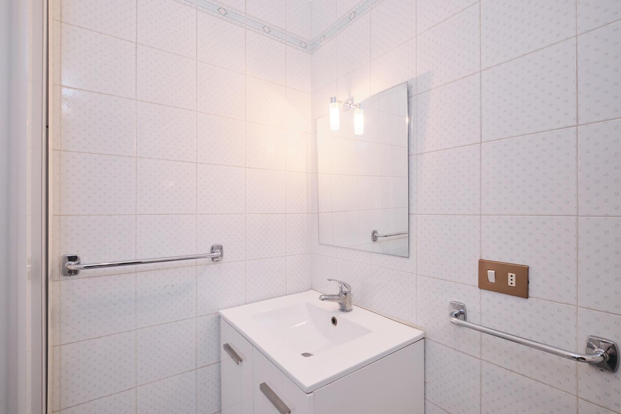 Parcheggio Gratuito, Wi-Fi -Netflix & Ac Apartment Roma Ngoại thất bức ảnh