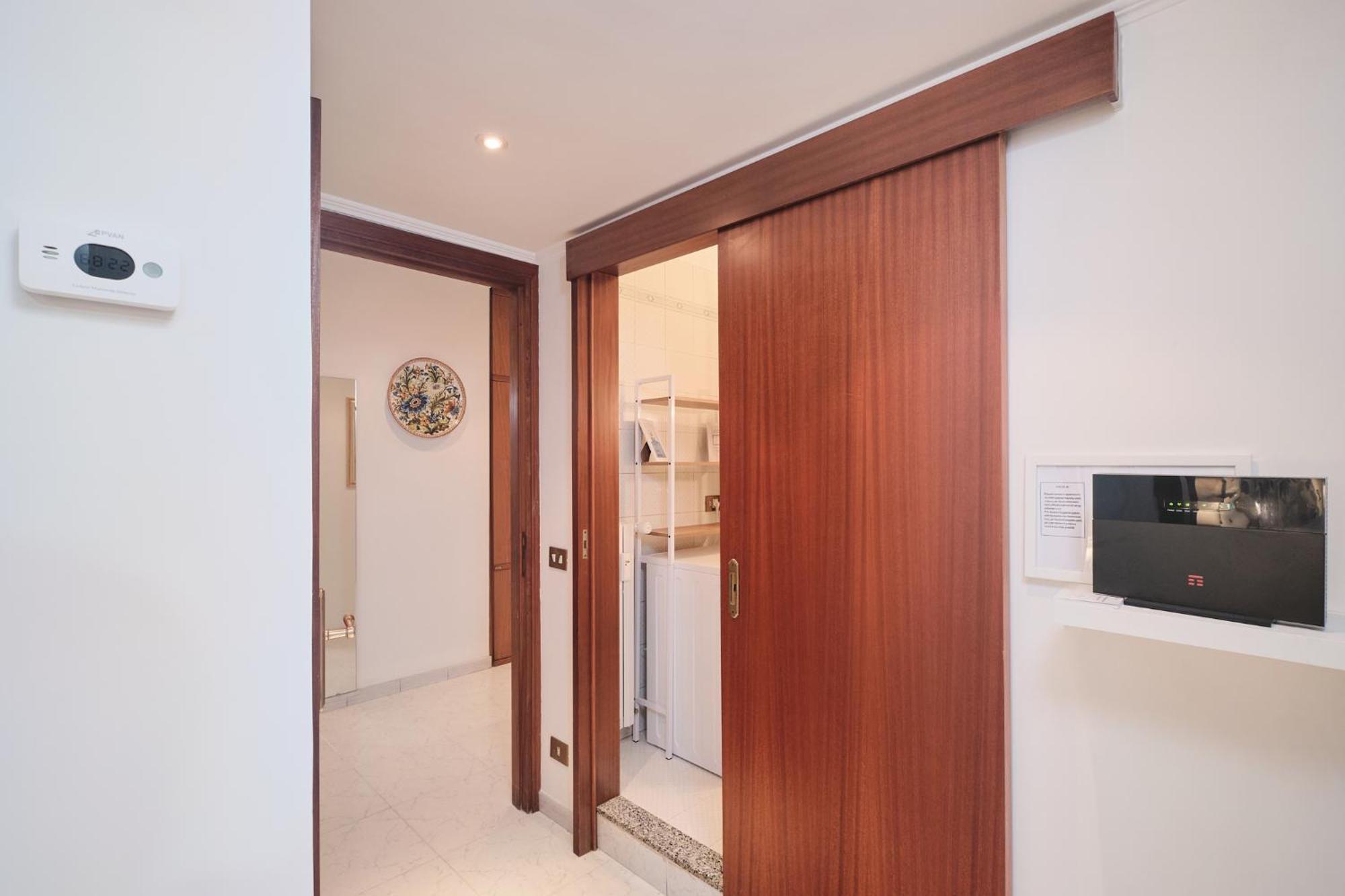 Parcheggio Gratuito, Wi-Fi -Netflix & Ac Apartment Roma Ngoại thất bức ảnh