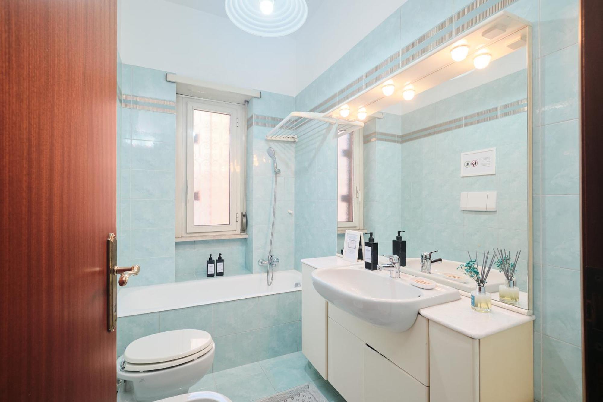 Parcheggio Gratuito, Wi-Fi -Netflix & Ac Apartment Roma Ngoại thất bức ảnh